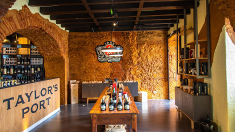 SALA DE PROVAS VINHOS DA TAYLOR'S-LISBOA