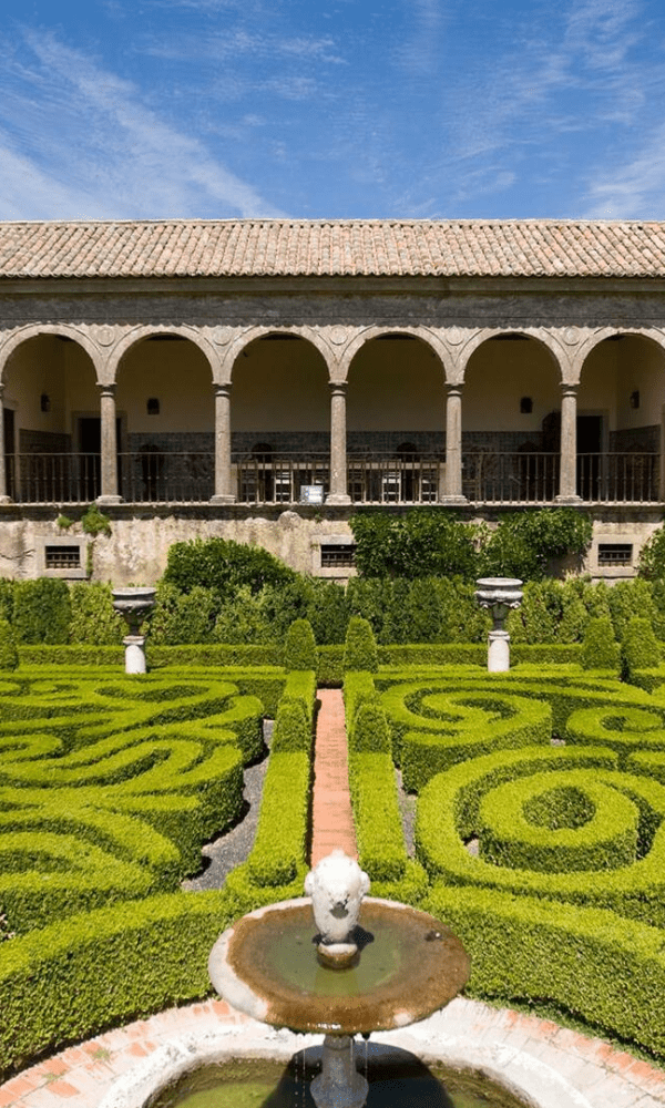 PALÁCIO, MUSEU E QUINTA DA BACALHÔA - VISITA GUIADA E PROVA DE VINHOS