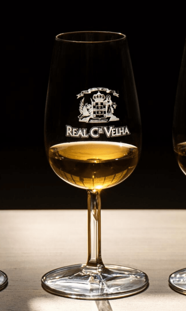 REAL COMPANHIA VELHA - VISTA GUIADA E PROVA DE VINHOS